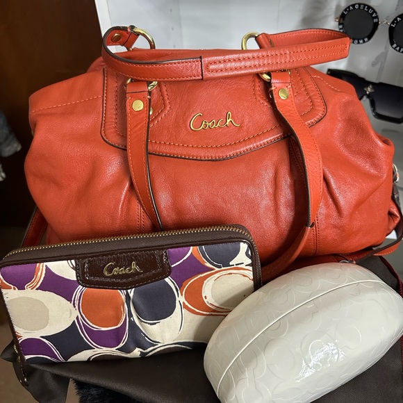 Coach Handbags - Coach leather bag wallet and sunglasses case